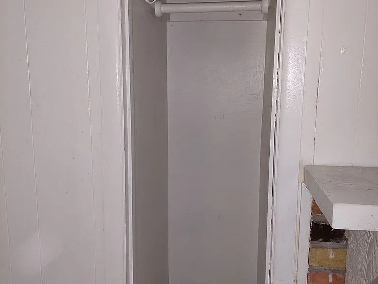 881-883 Modesto Ave — Photo 6