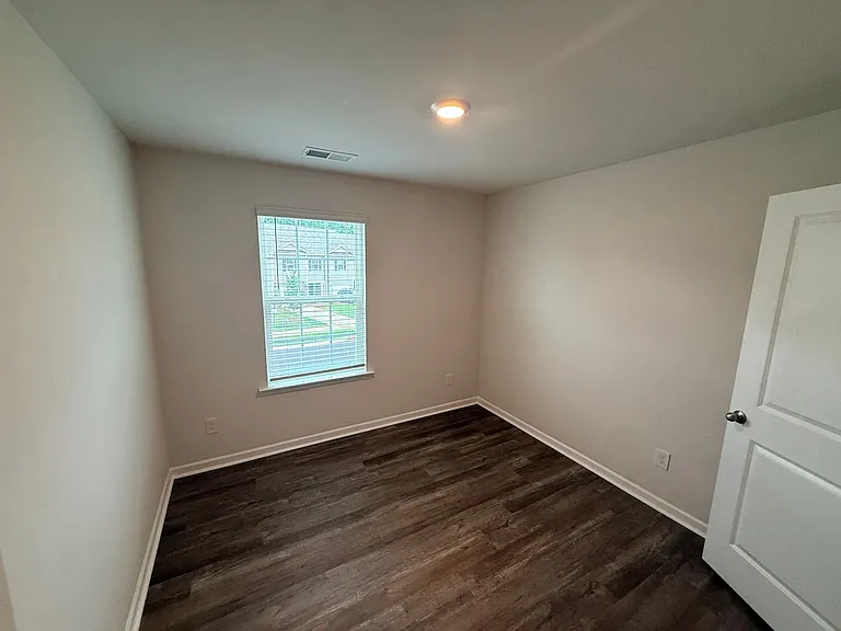 5167 Hyrule Dr — Photo 27