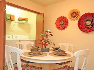 Pembroke Crossing Apartments (825 Crossing Court #103, Virginia Beach, VA 23455), Virginia Beach, VA 23455