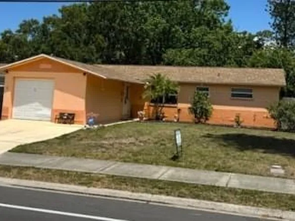 9155 52nd St N, Pinellas Park, FL 33782