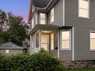 1402 4th St #2, Jackson, MI 49203