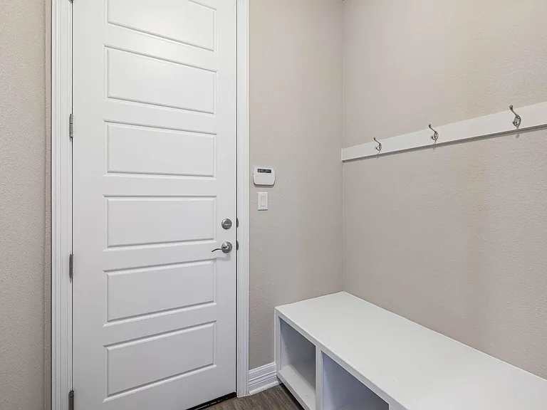 4205 Lynette Ln — Photo 27