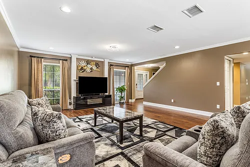 6010 Soaring Ave #ID1053149P Photo 1