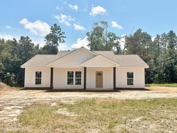 161 Ellis Hodge Rd, Lucedale, MS 39452