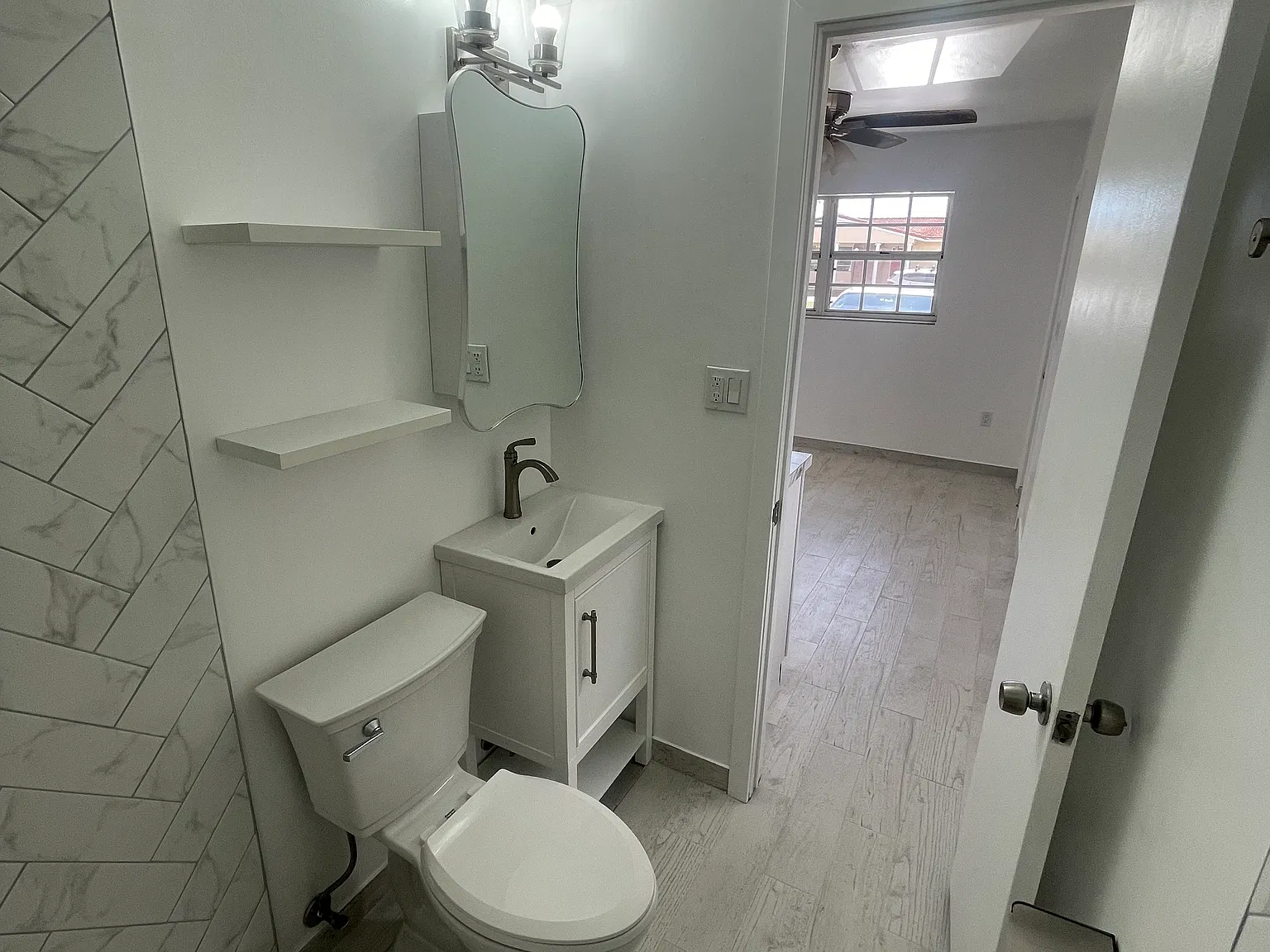 8881 SW 192nd Dr — Photo 3