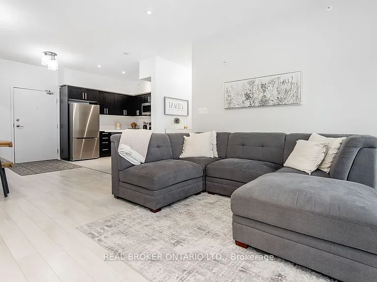 304 Essa Rd #609 — Photo 15