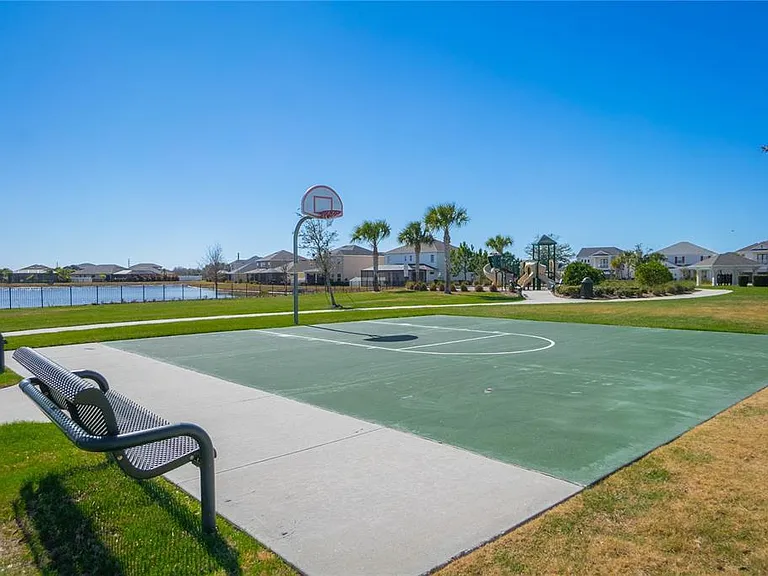 34382 Evergreen Hill Ct — Photo 40