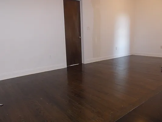 Rented by Pink Stone Realty LLC | media 25