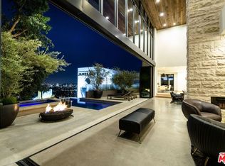 1401 Queens Way, Los Angeles, CA 90069