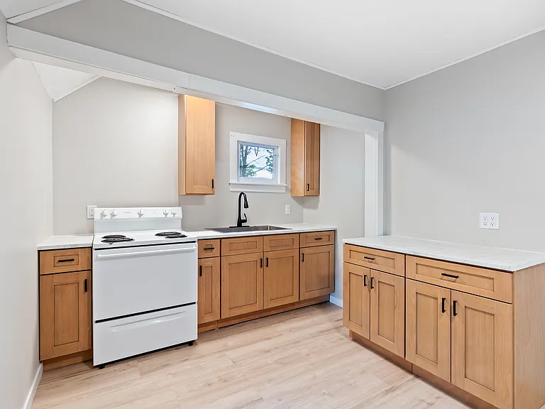 126 Woodward Ave #2 — Photo 1