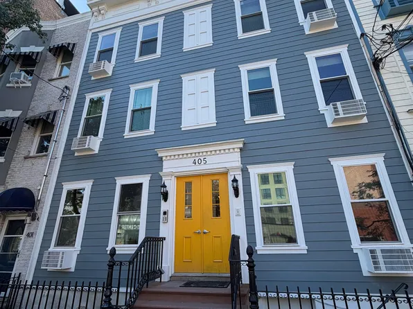 405 2nd Street image 1 of 16