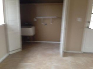 12970 Ledbetter Dr, Orosi, CA 93647