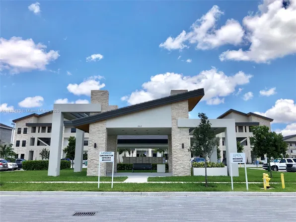 8031 NW 104th Ave APT 21, Doral, FL 33178