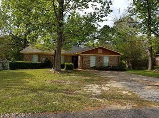 8331 Champlain Cir, Mobile, AL 36695