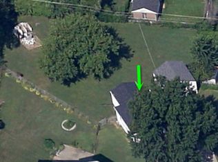 18 Saint Benedict Ct, Saint Louis, MO 63114