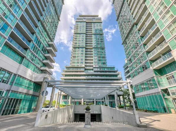 60 Town Centre Ct #2710, Toronto, ON M1P 0B1