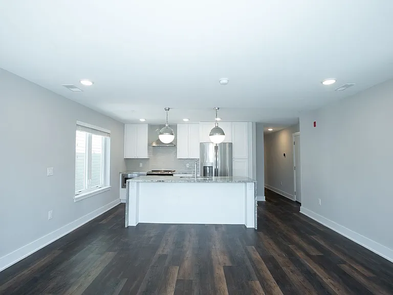 Fairmount Greenery - 817 N 20th St — Photo 2