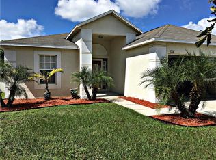1216 Alhambra Crest Dr, Ruskin, FL 33570