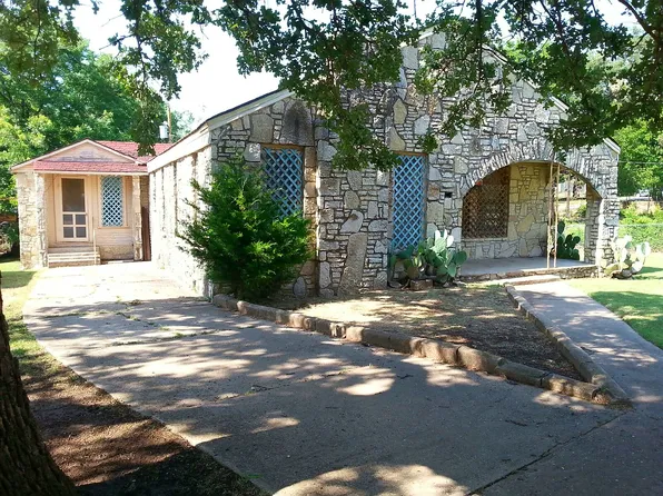 16 W Wynnewood Ave, Sulphur, OK 73086