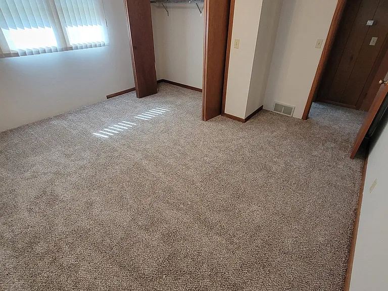 7076 Ray Hollow Rd — Photo 6