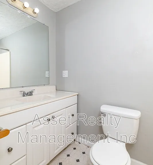 204 Wynn Ave #201 — Photo 19