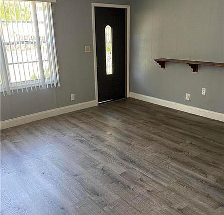 2nd image of 5509 Garden Ave