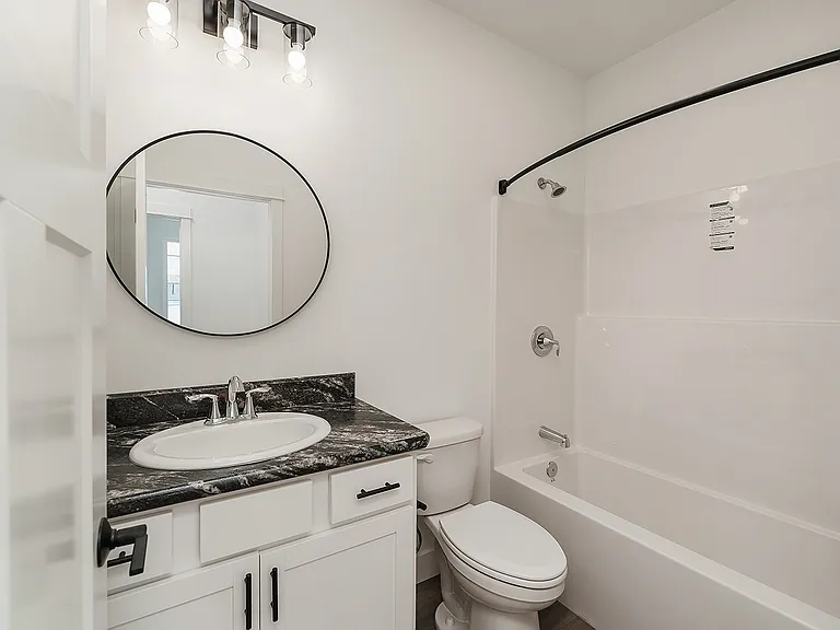 5915 Little River Loop E #1 — Photo 3