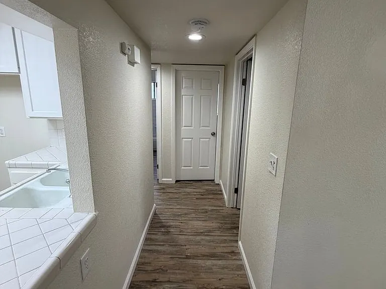 5111 W Fremont Ave — Photo 4