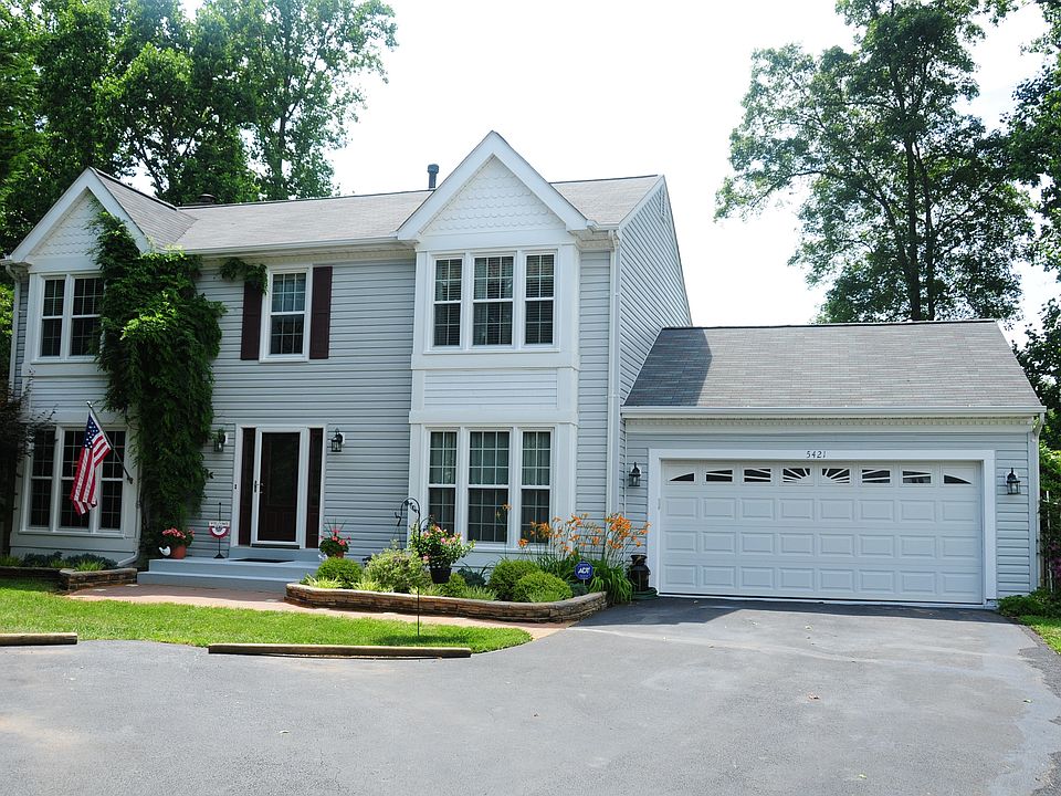 1st image of 5421 Staples Ln