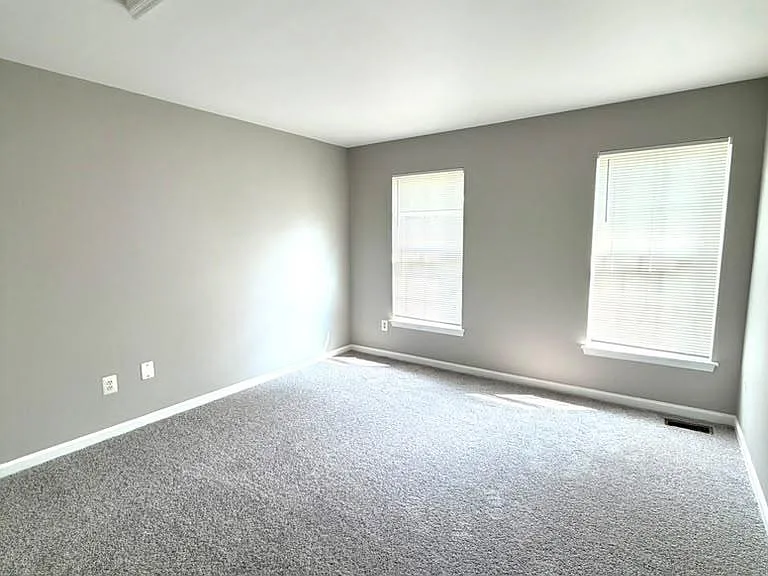 43416 Sperrin Ct — Photo 11