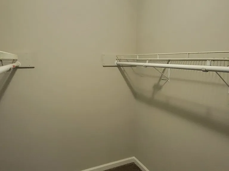 Large Walk In Closets