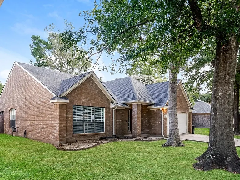 5741 Forest Timbers Dr — Photo 3