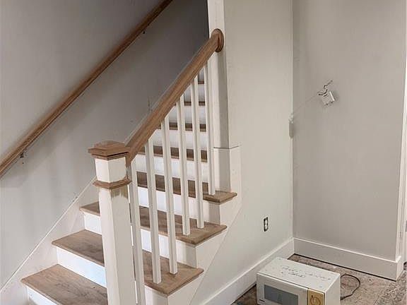 4th image of 2 Trinity Way