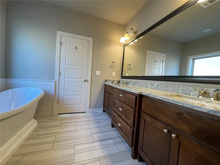 3003 SW Satinwood Ave — Photo 11