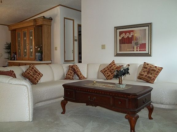 3rd image of 4914 Lakeland Harbor Blvd