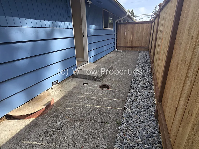 12020 Edgewood Ave SW #3 — Photo 8