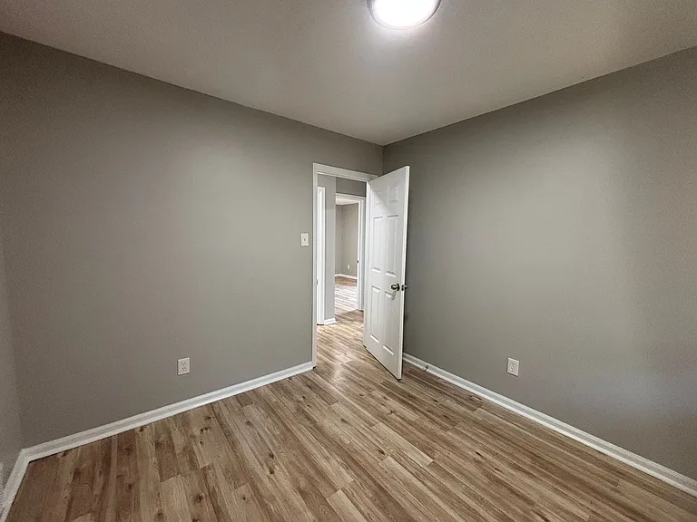 3154 Branch St — Photo 13