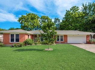 1704 Old Gate Ln, Garland, TX 75042