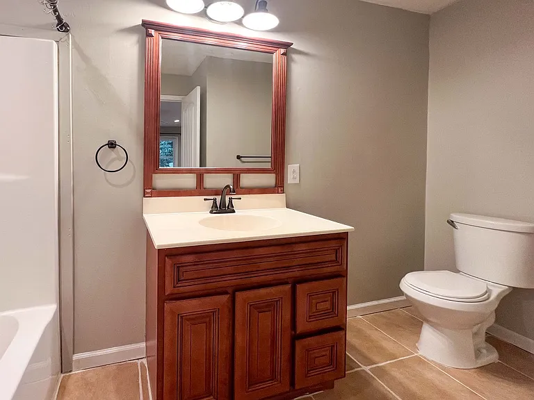 1715 Tonalea Rd — Photo 8
