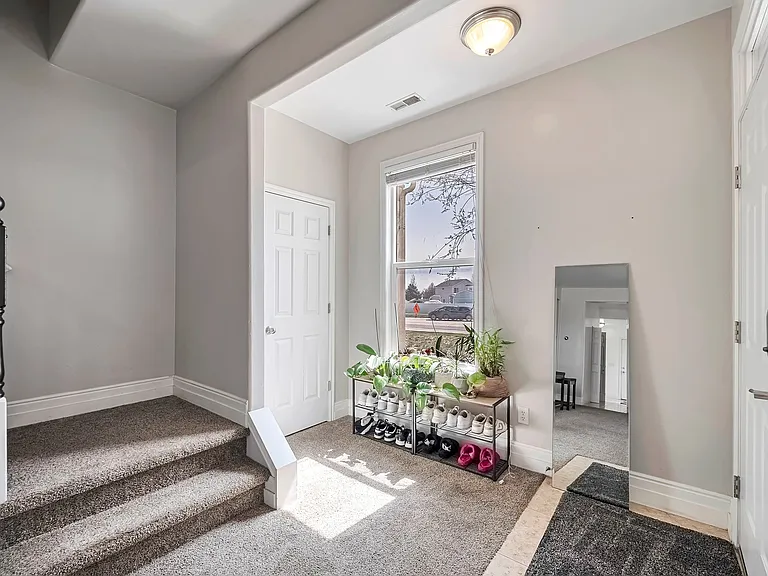 4911 W Calton Ln — Photo 10
