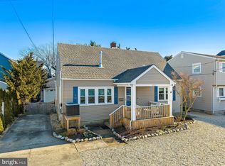 1112 N Central Ave, Surf City, NJ 08008