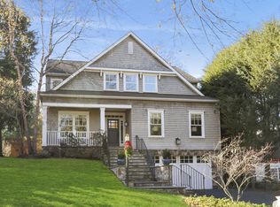 43 Raymond St, Darien, CT 06820