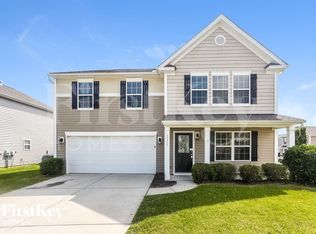 2885 Village Center Dr, Dallas, NC 28034