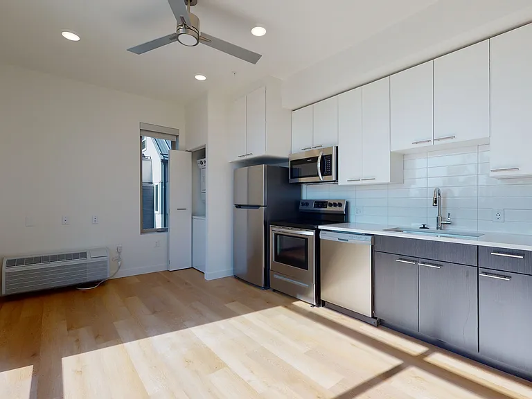 Proto Apartments — Photo 11