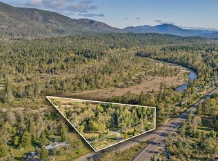 100 Burch Dr, Cave Junction, OR 97523