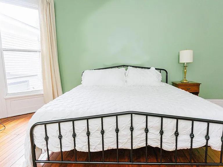 1324 Highland Ave #1 — Photo 42