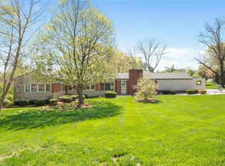 28 Maryhill Dr, Saint Louis, MO 63124