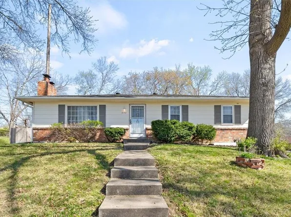 8140 Greeley Ave, Kansas City, KS 66109