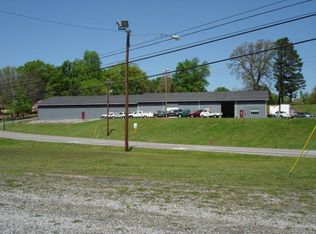 105 N Kennedy St, Eden, NC 27288