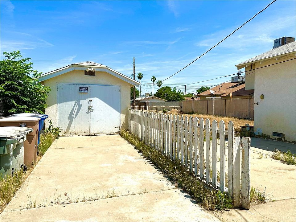 724 30th St Bakersfield CA 93301 Zillow   0194856bac500d93a5f0c79230b65603 Cc Ft 960 